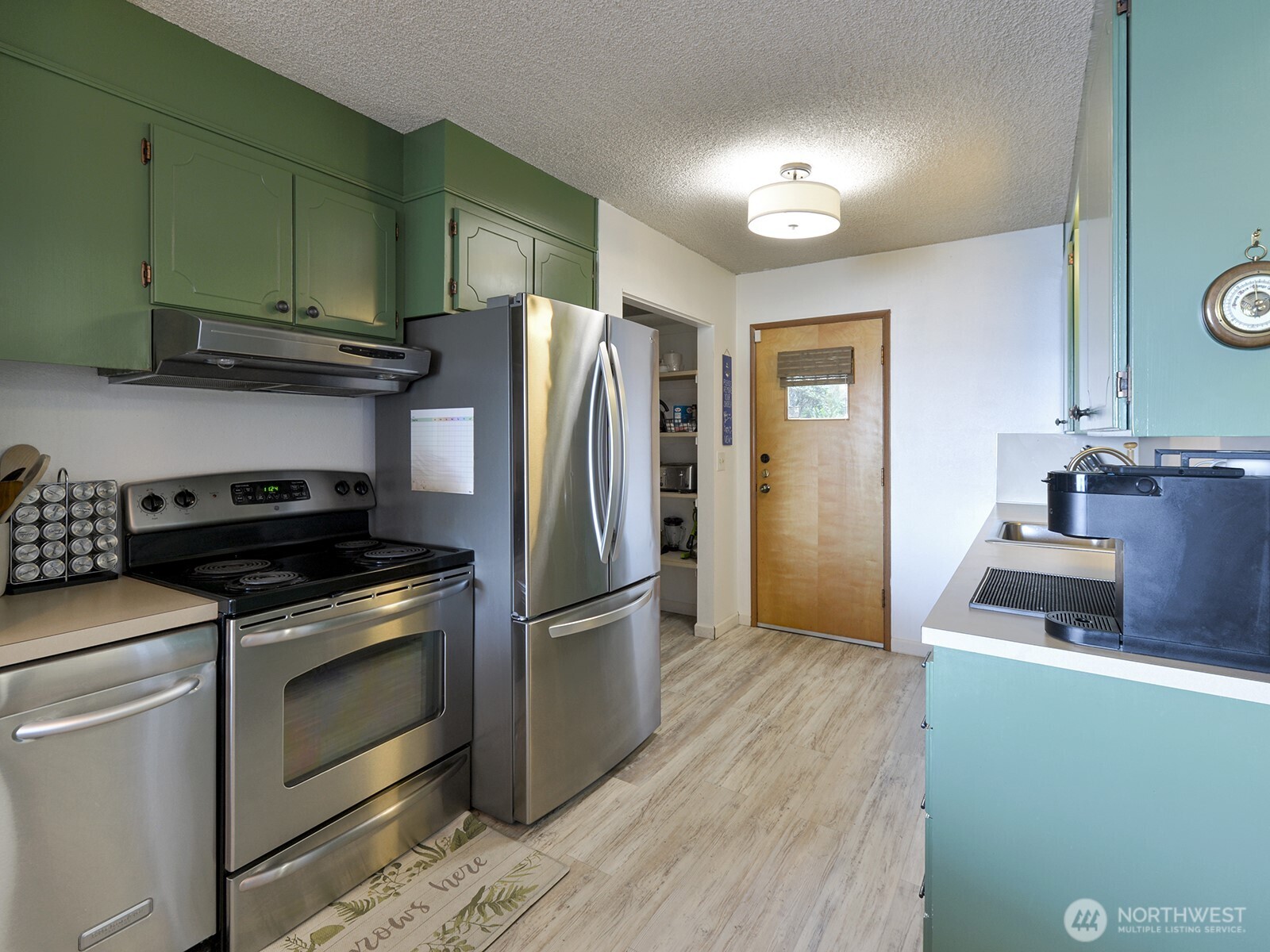 8038 61st Avenue Property Photo 10