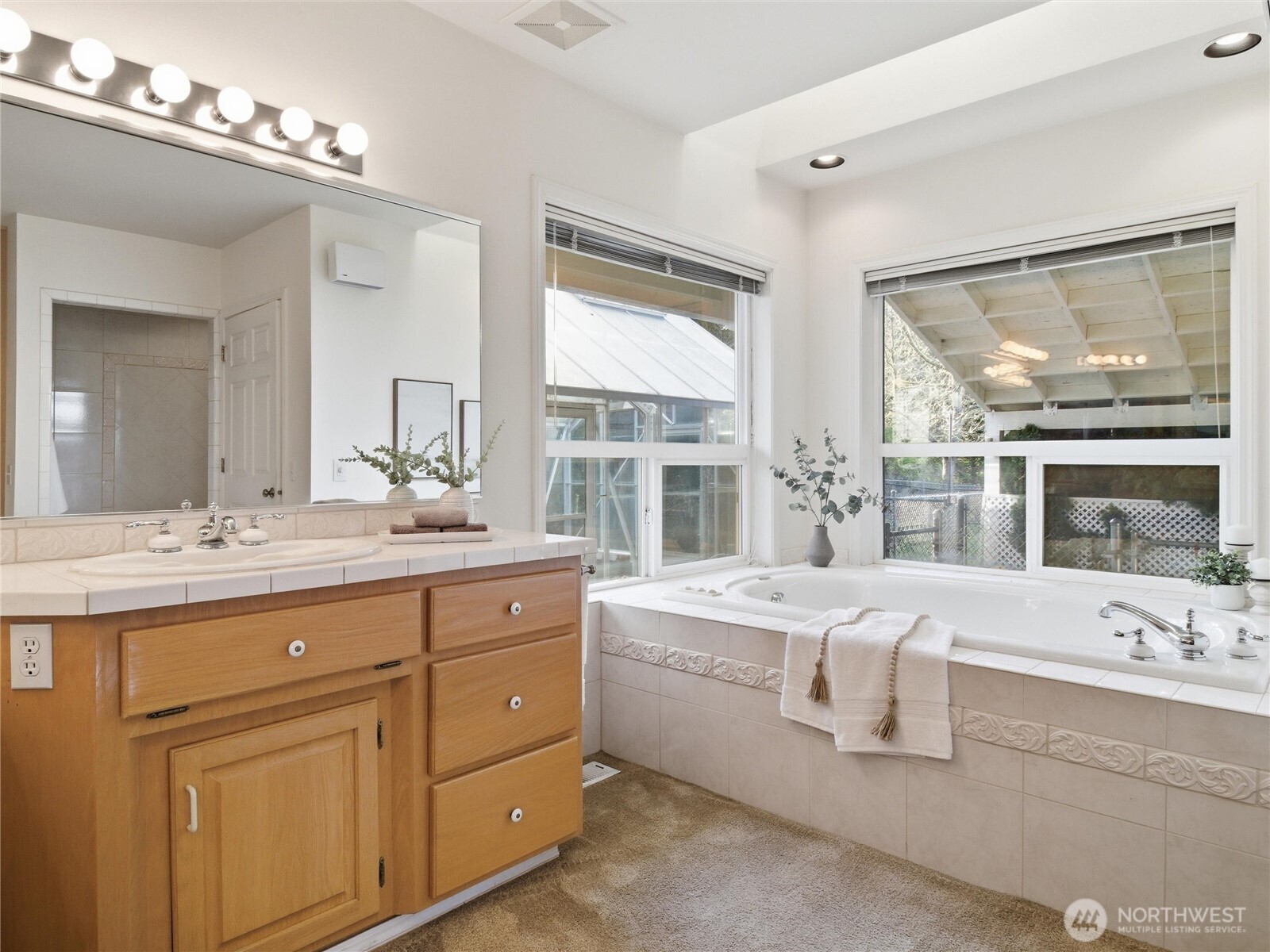 9020 Valley Green Drive Property Photo 15