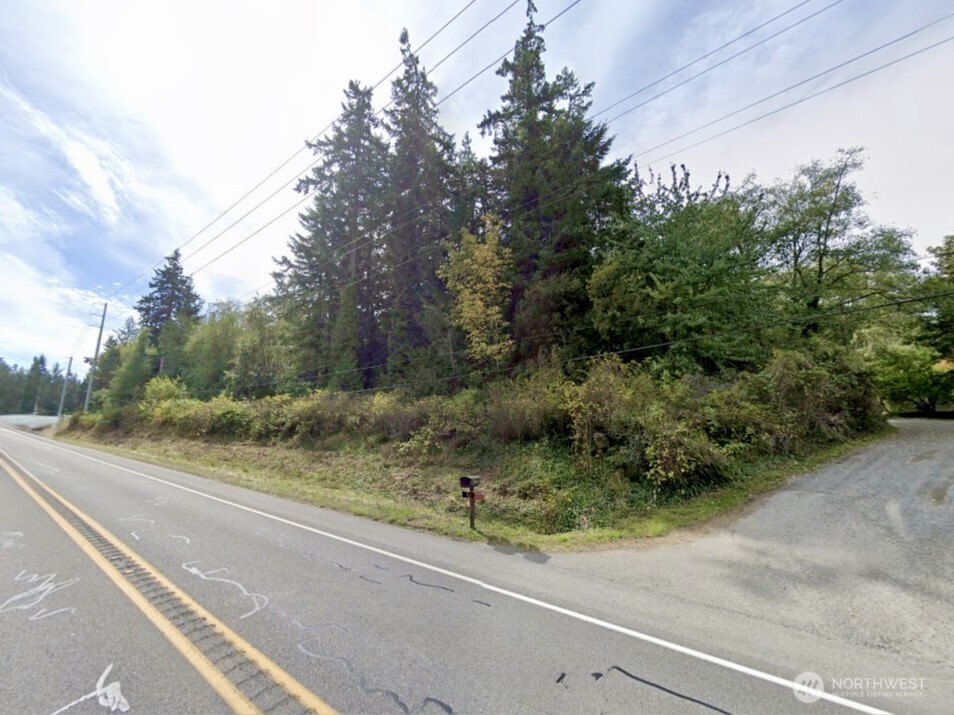 24503 State Route 525 Property Photo 8