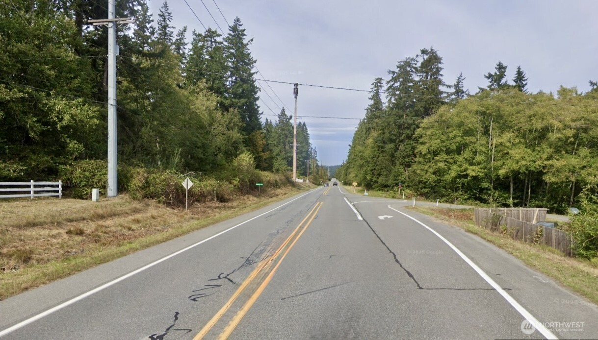 24503 State Route 525 Property Photo 16