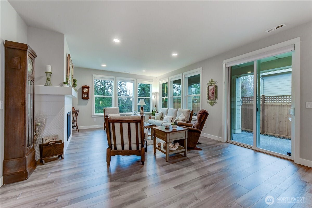 17909 145th Street Property Photo 7