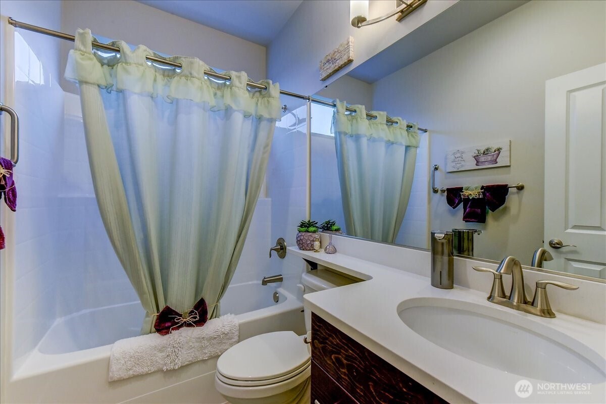 17909 145th Street Property Photo 18