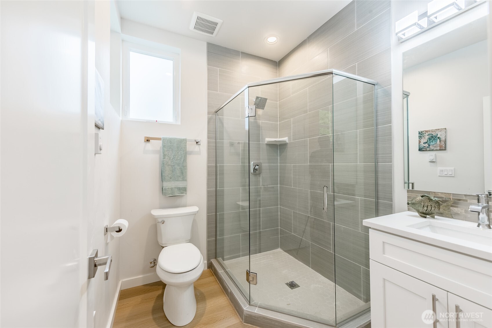 1015 Sturgus Avenue A Property Photo 12