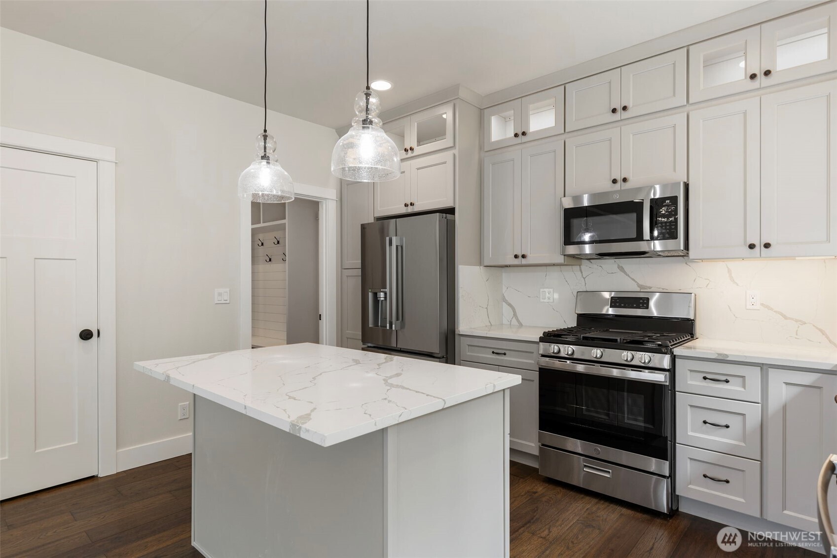 36651 Tamarack Drive Property Photo 8
