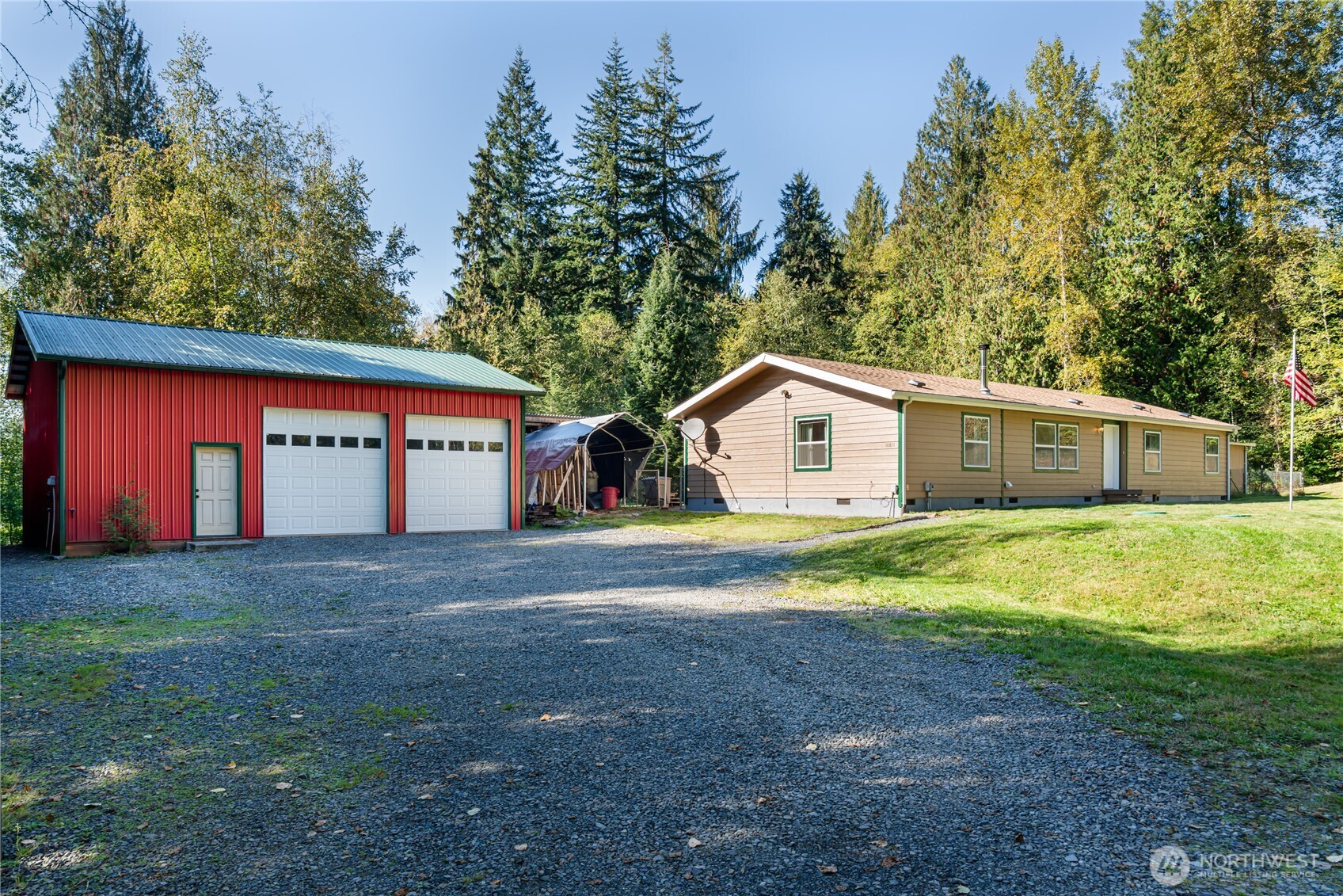 10811 138th Street Property Photo 2