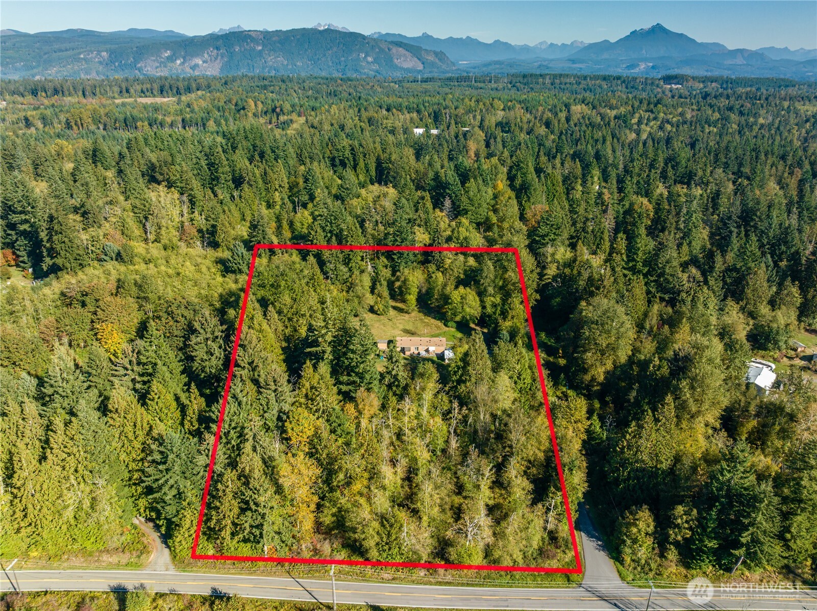 10811 138th Street Property Photo 6