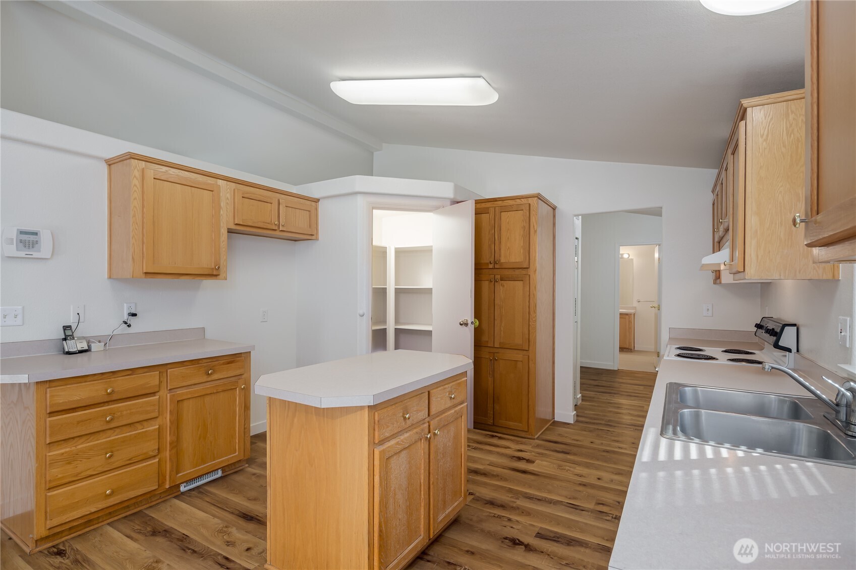 10811 138th Street Property Photo 13