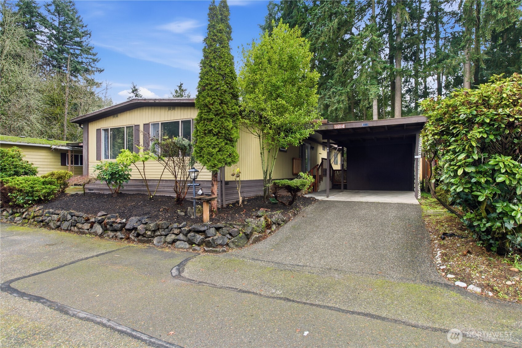 5814 79th Street Ct 69 Property Photo 1