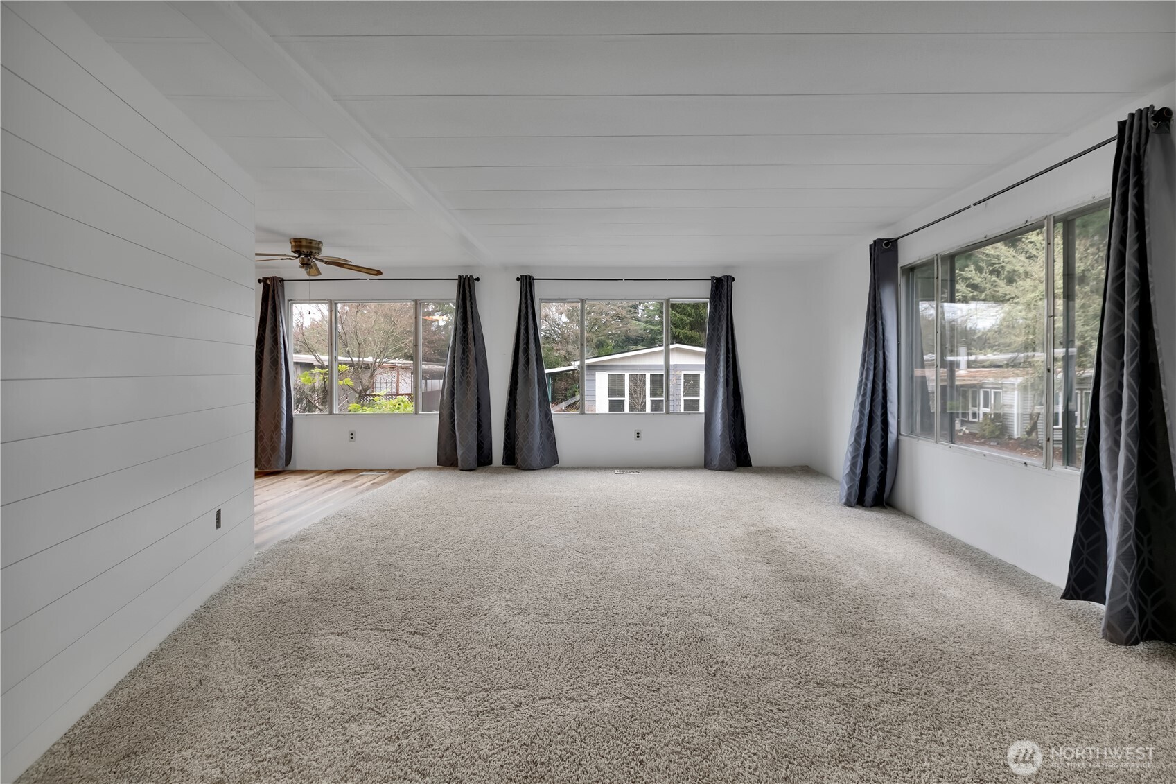 5814 79th Street Ct 69 Property Photo 5