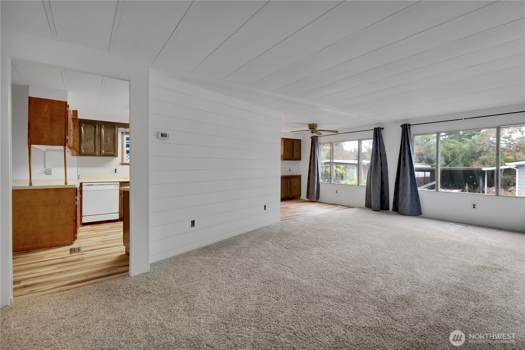 5814 79th Street Ct 69 Property Photo 6