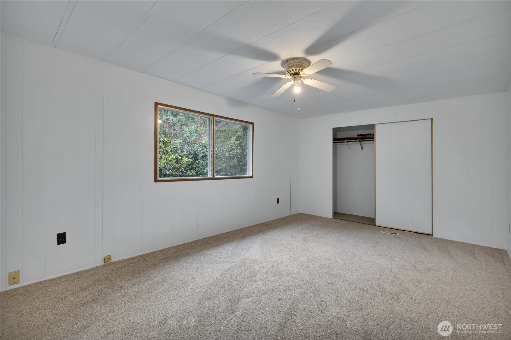 5814 79th Street Ct 69 Property Photo 22