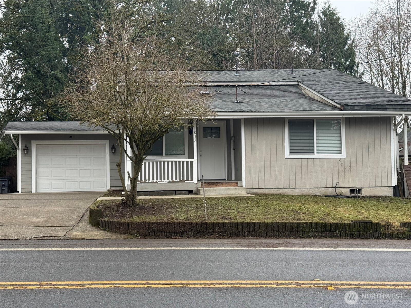 1833 Eastside Street Property Photo 1