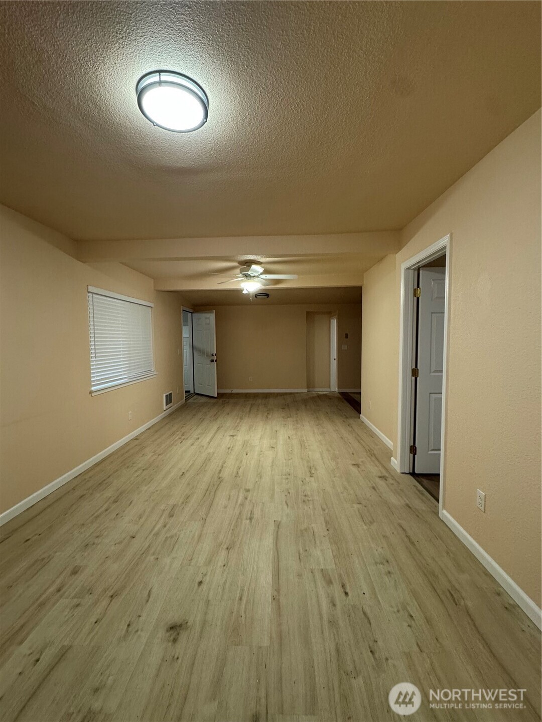 1833 Eastside Street Property Photo 3
