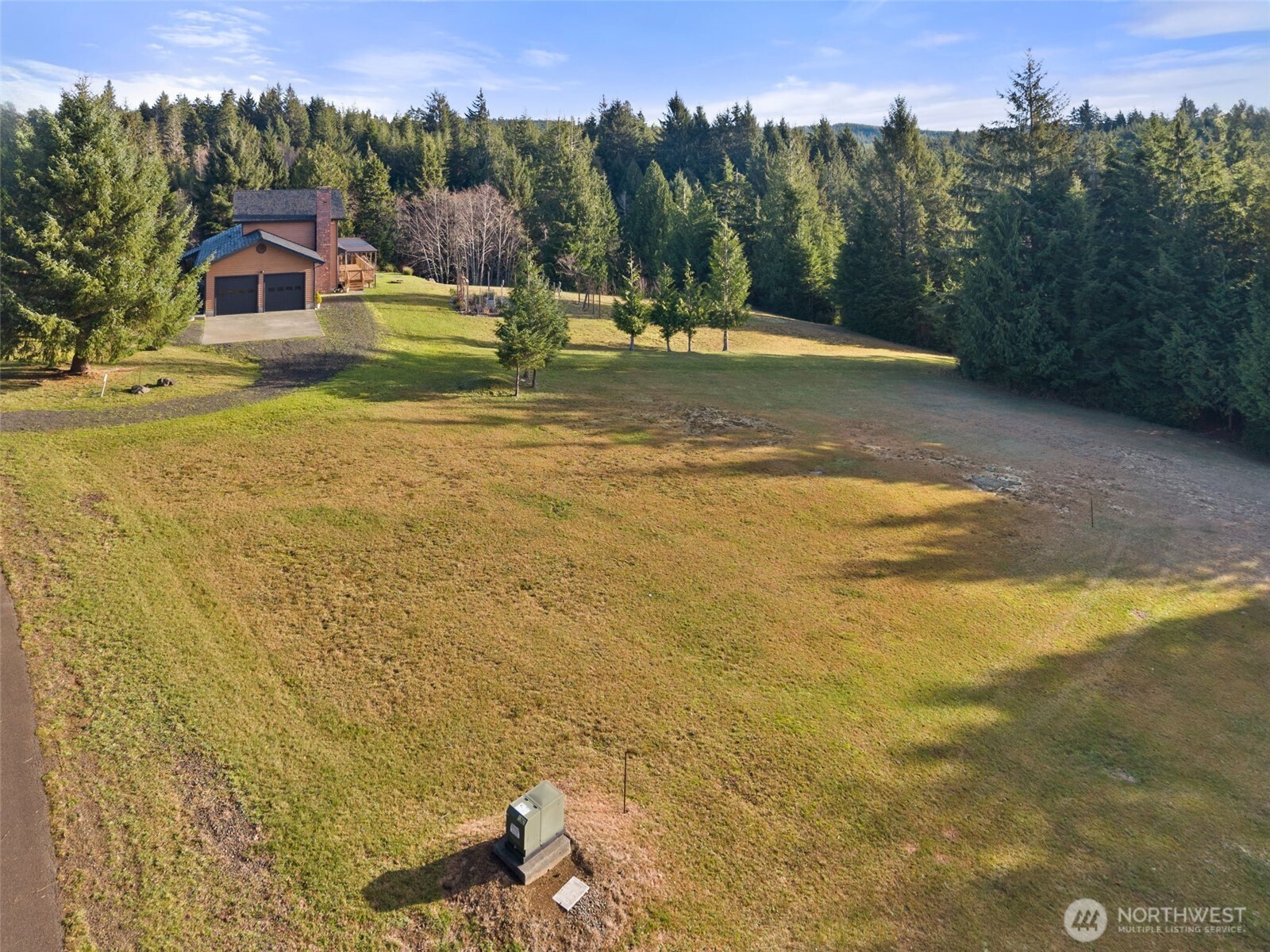 15 Spruce Lane Property Photo 4
