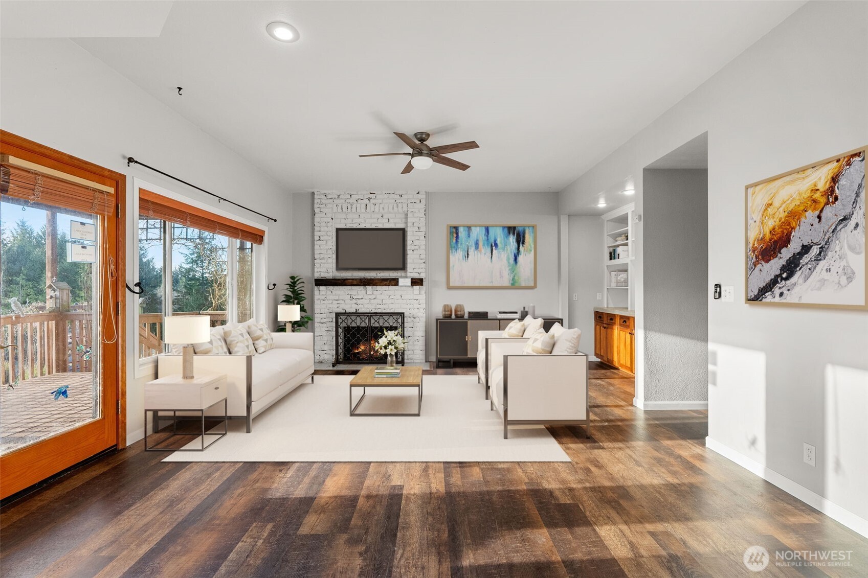 15 Spruce Lane Property Photo 6