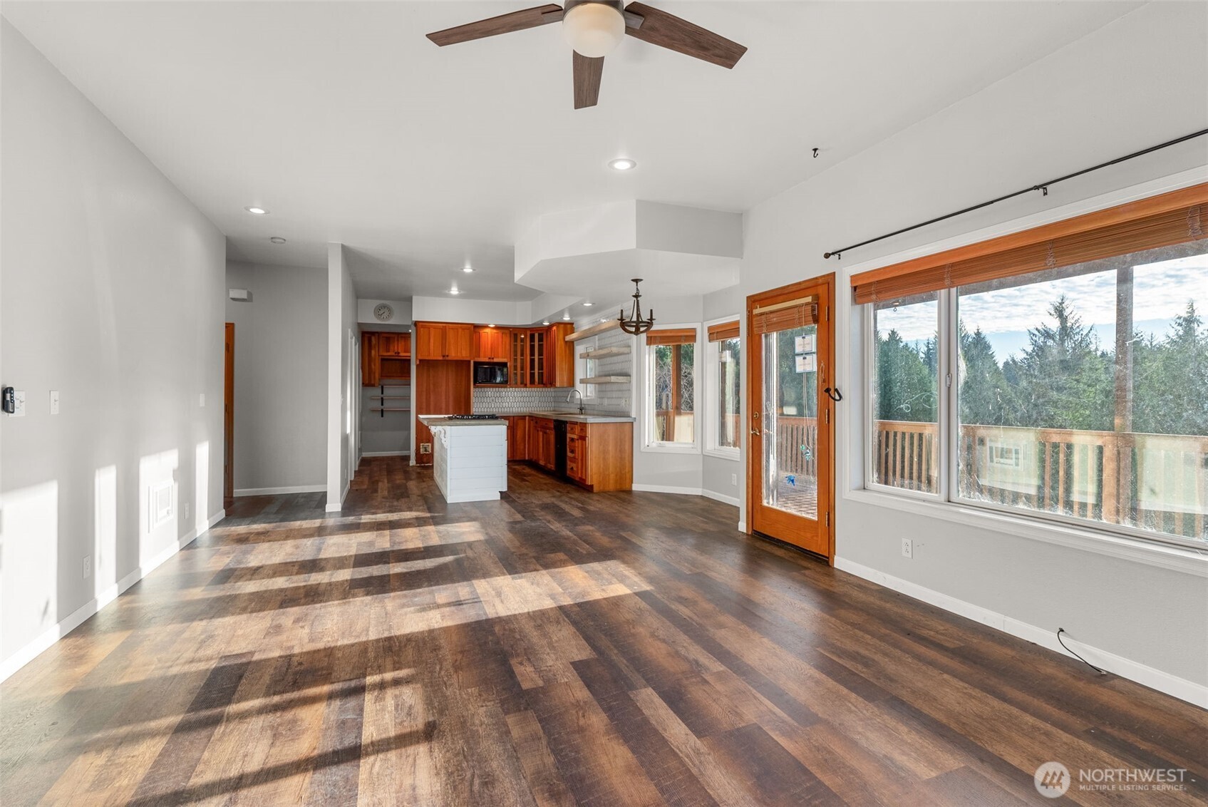 15 Spruce Lane Property Photo 8