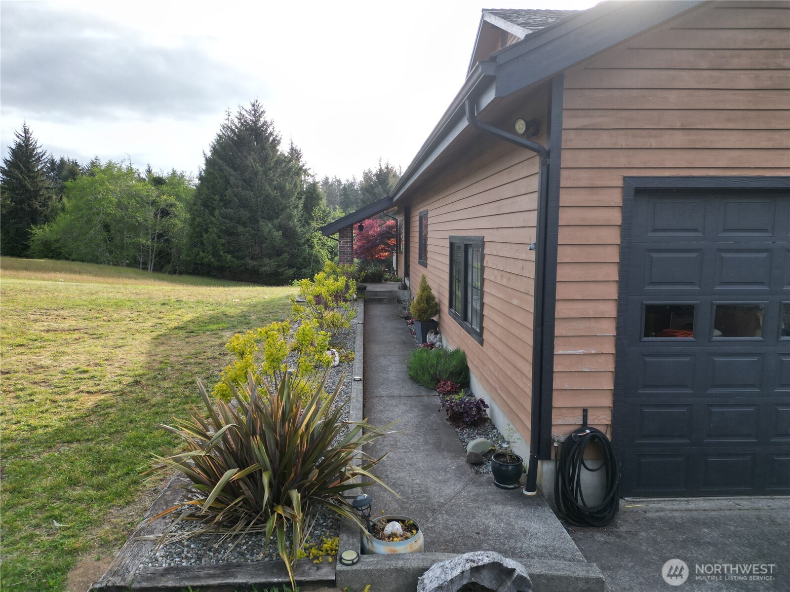 15 Spruce Lane Property Photo 24