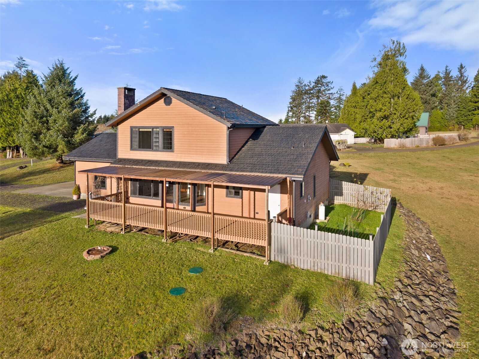 15 Spruce Lane Property Photo 26