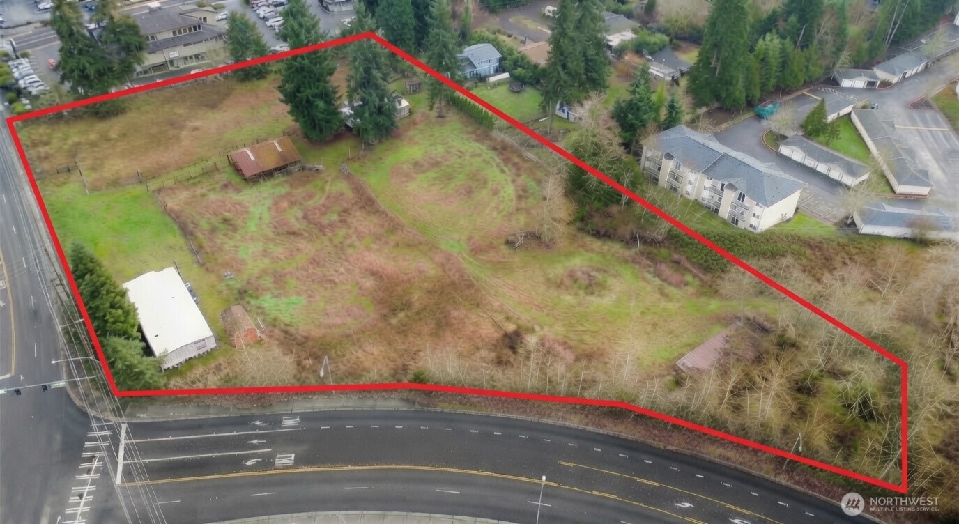 810 39th Avenue Property Photo 1