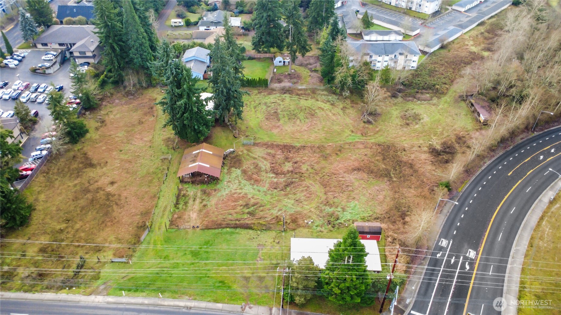 810 39th Avenue Property Photo 3
