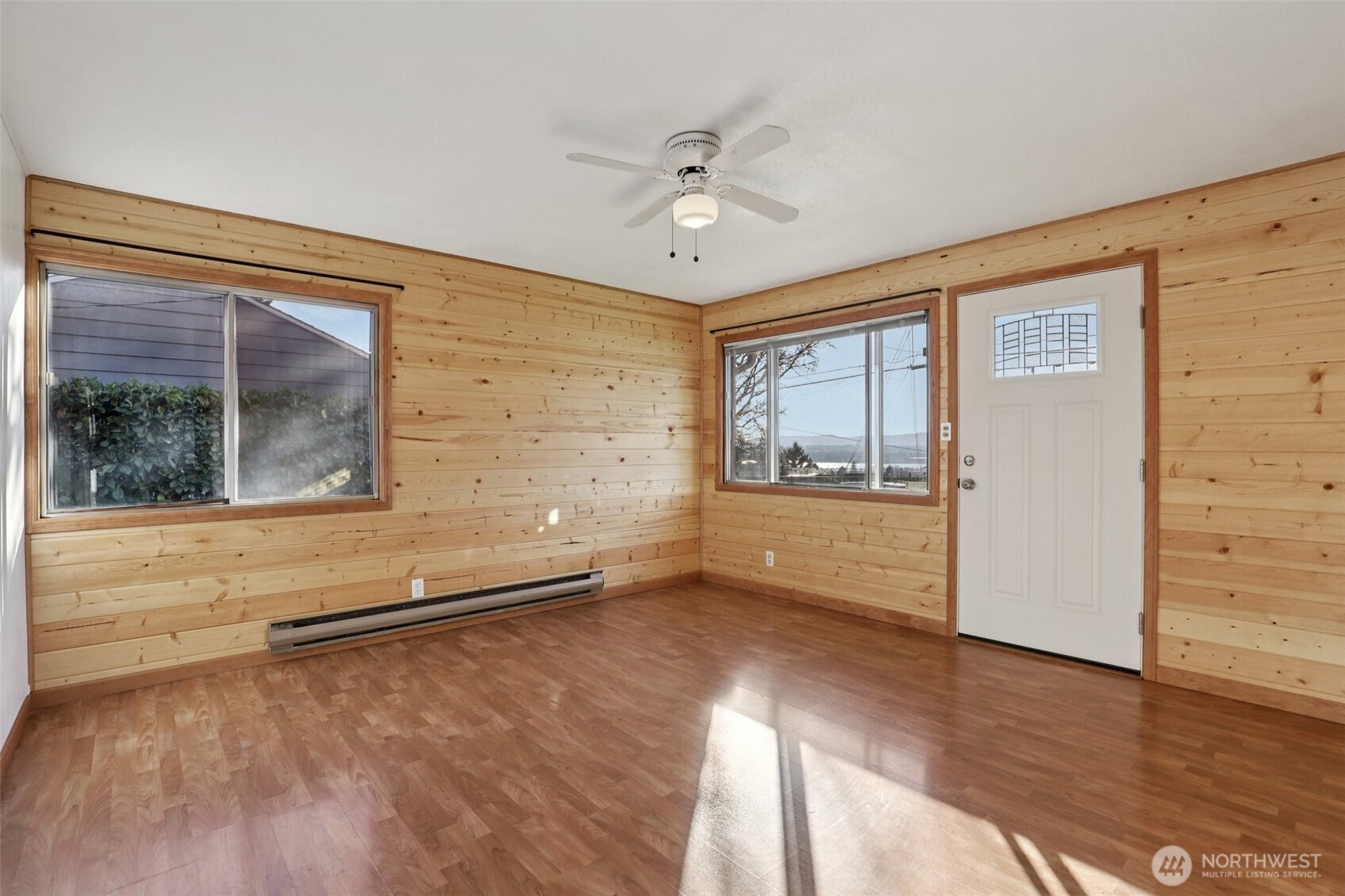 1311 E 32nd Property Photo 5