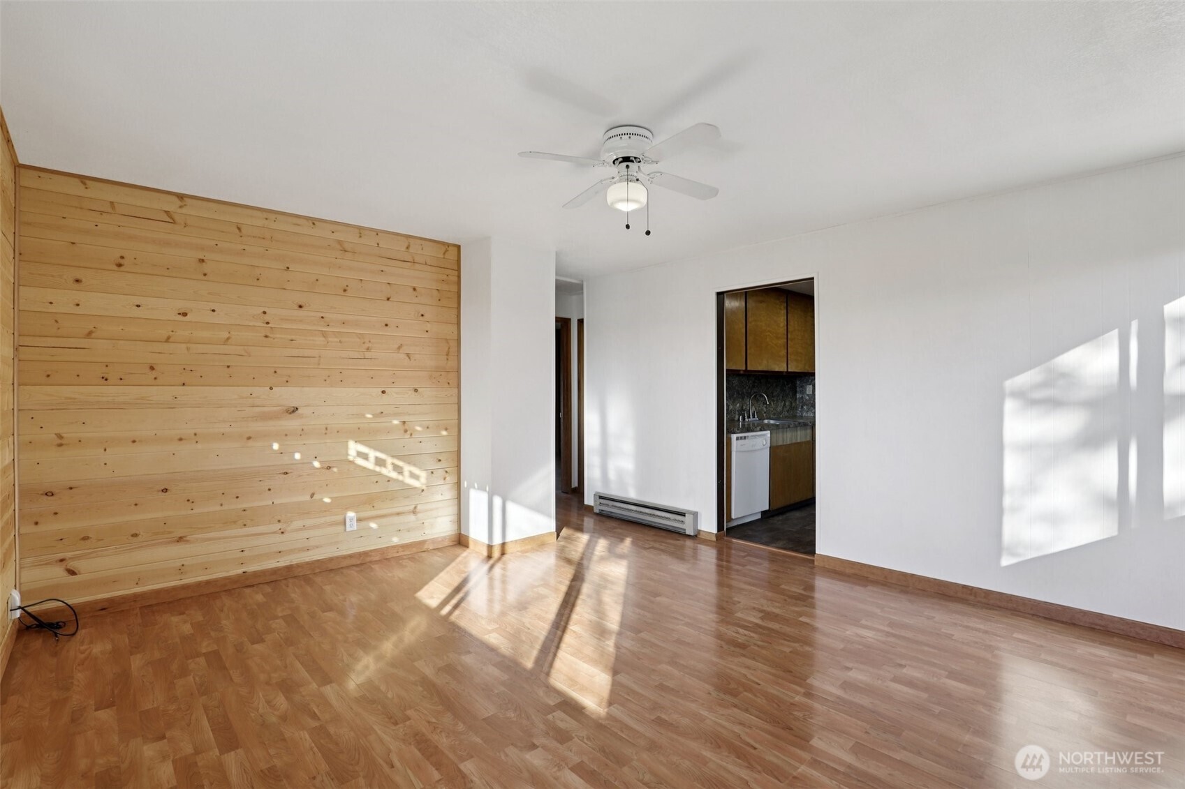 1311 E 32nd Property Photo 7