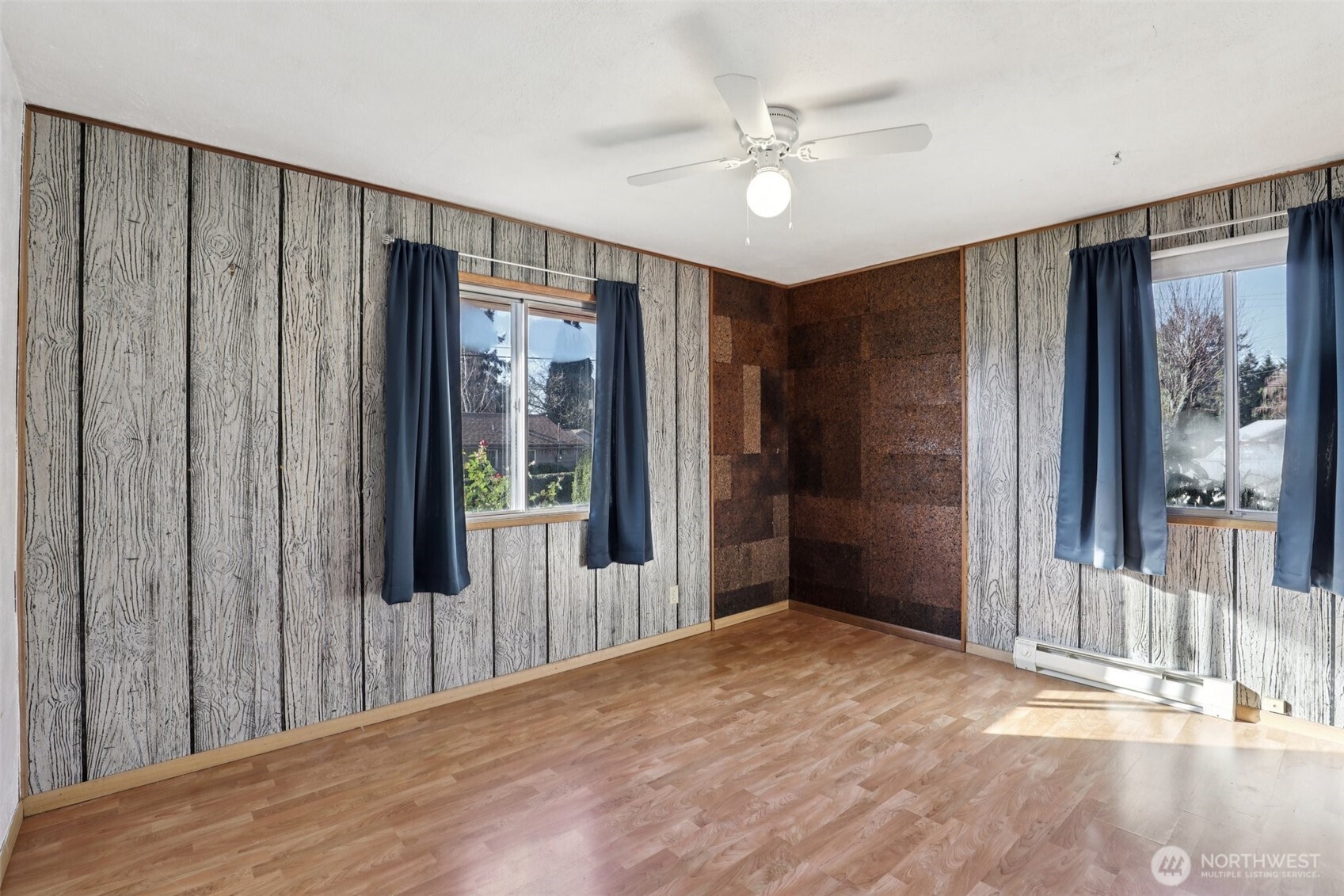 1311 E 32nd Property Photo 13
