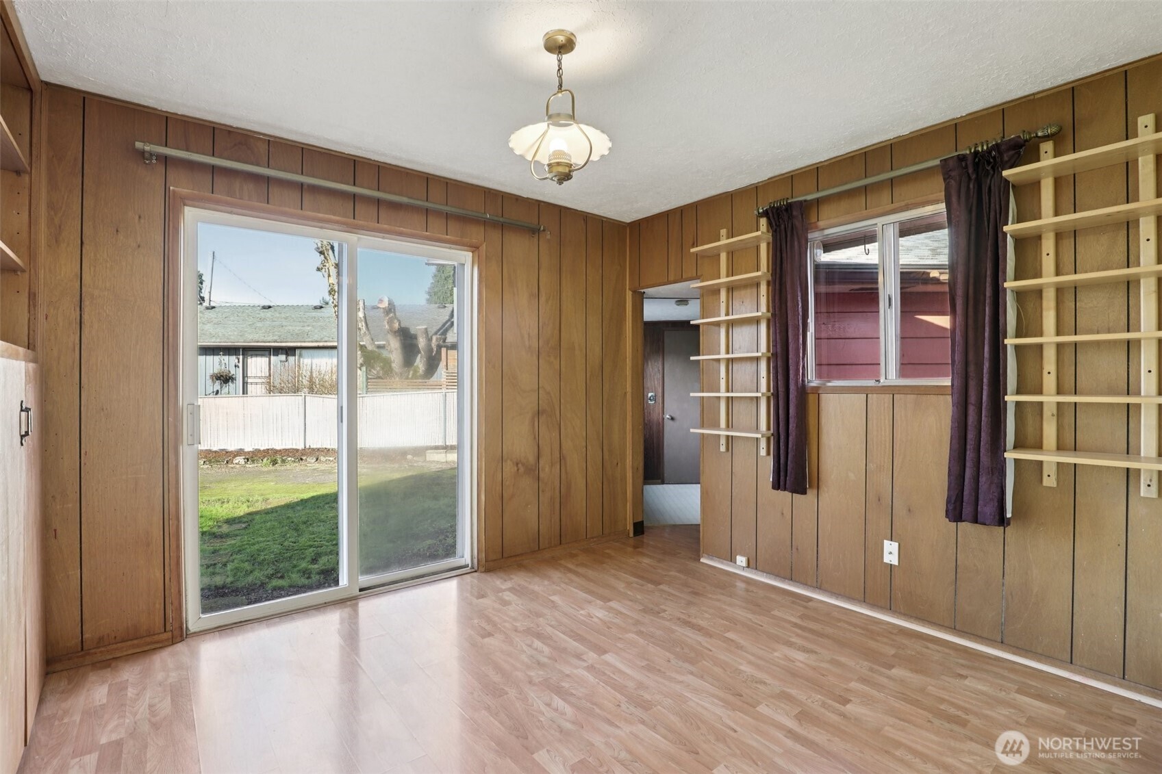 1311 E 32nd Property Photo 15