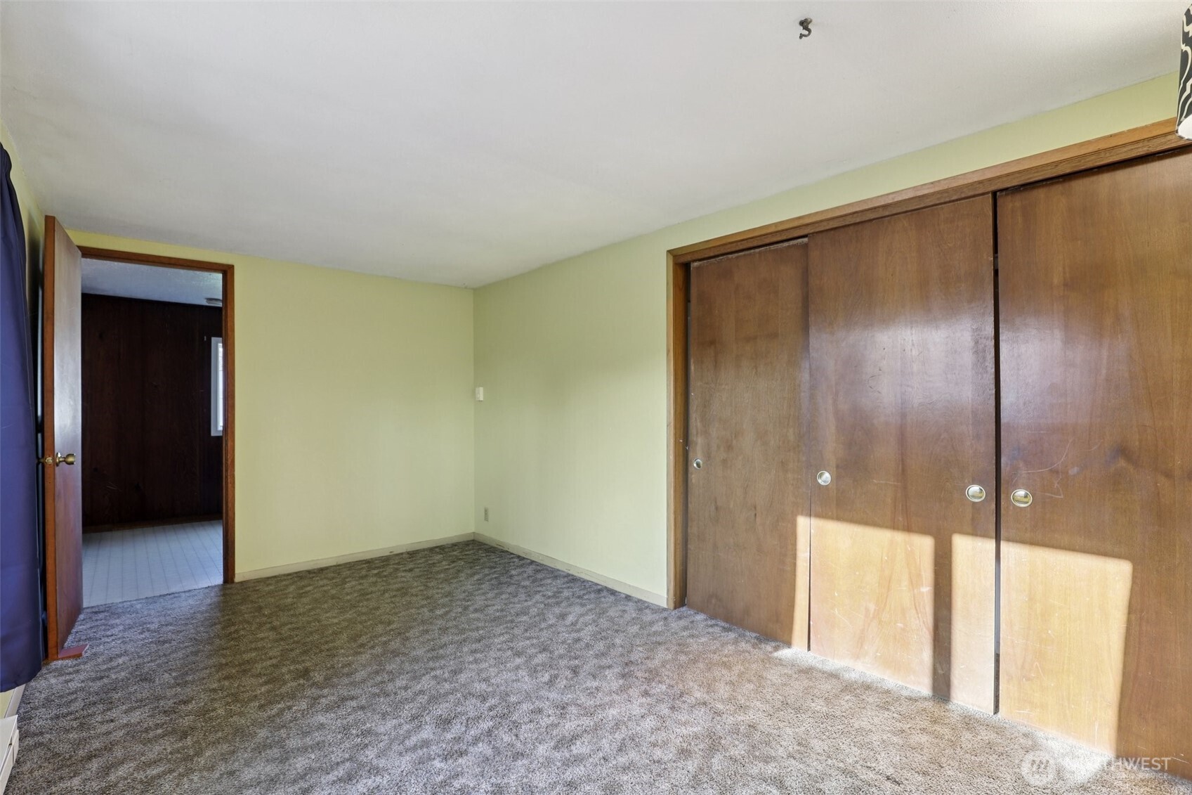 1311 E 32nd Property Photo 21