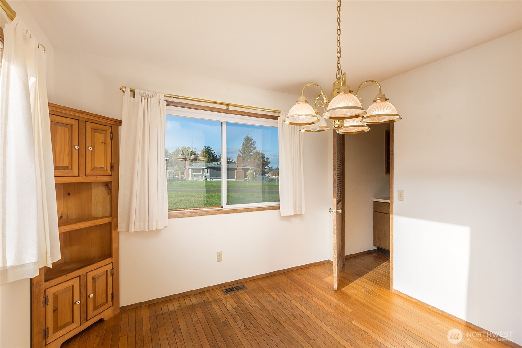 141 Bay View Street Property Photo 17