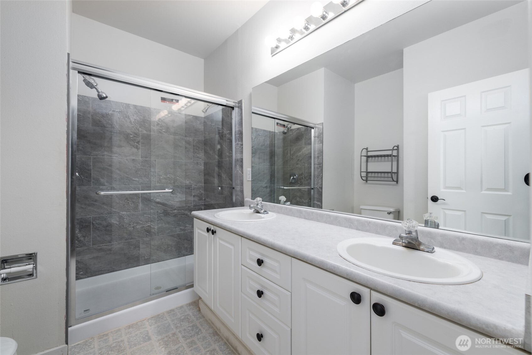 16125 Juanita-woodinville Way 805 Property Photo 26