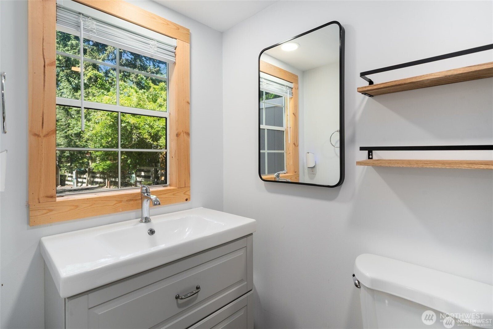 170 E Pickering Drive Property Photo 17