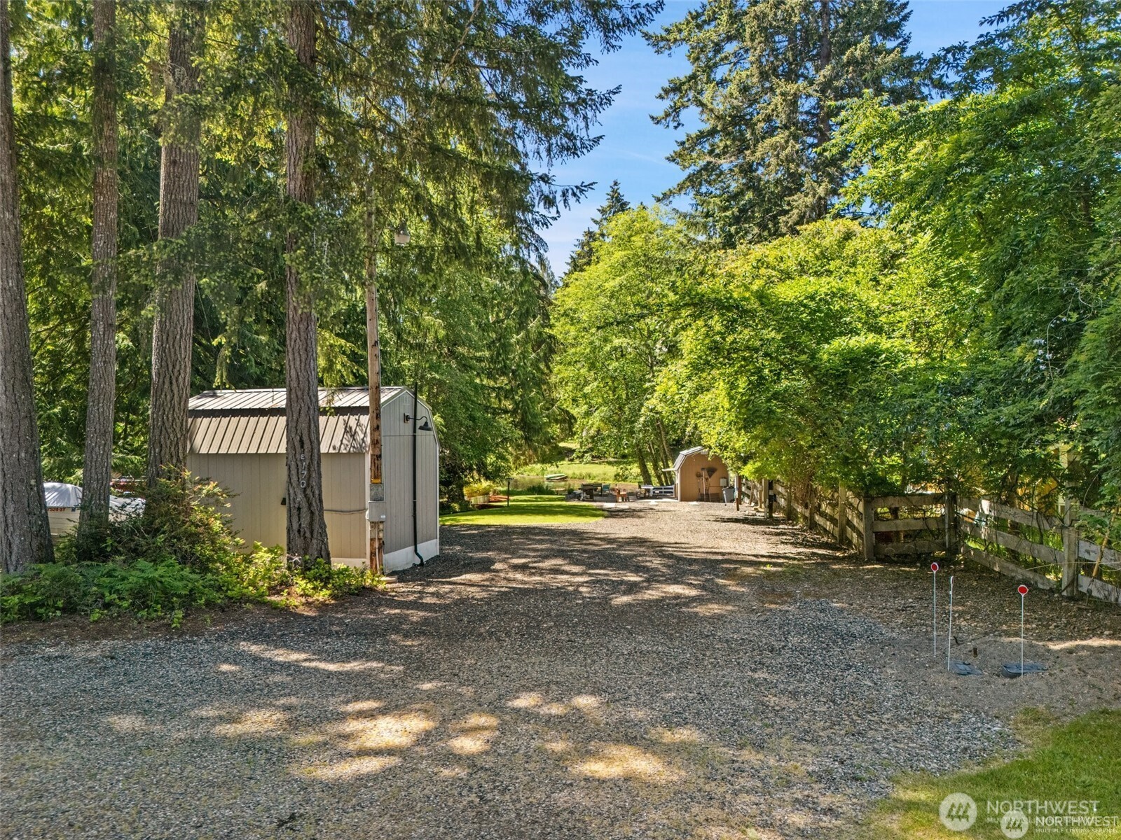 170 E Pickering Drive Property Photo 18