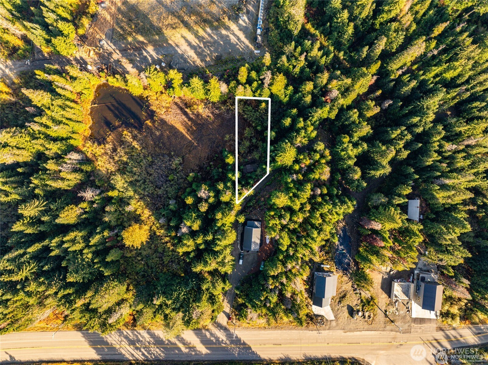 63 Snoqualmie Village Drive Property Photo 4