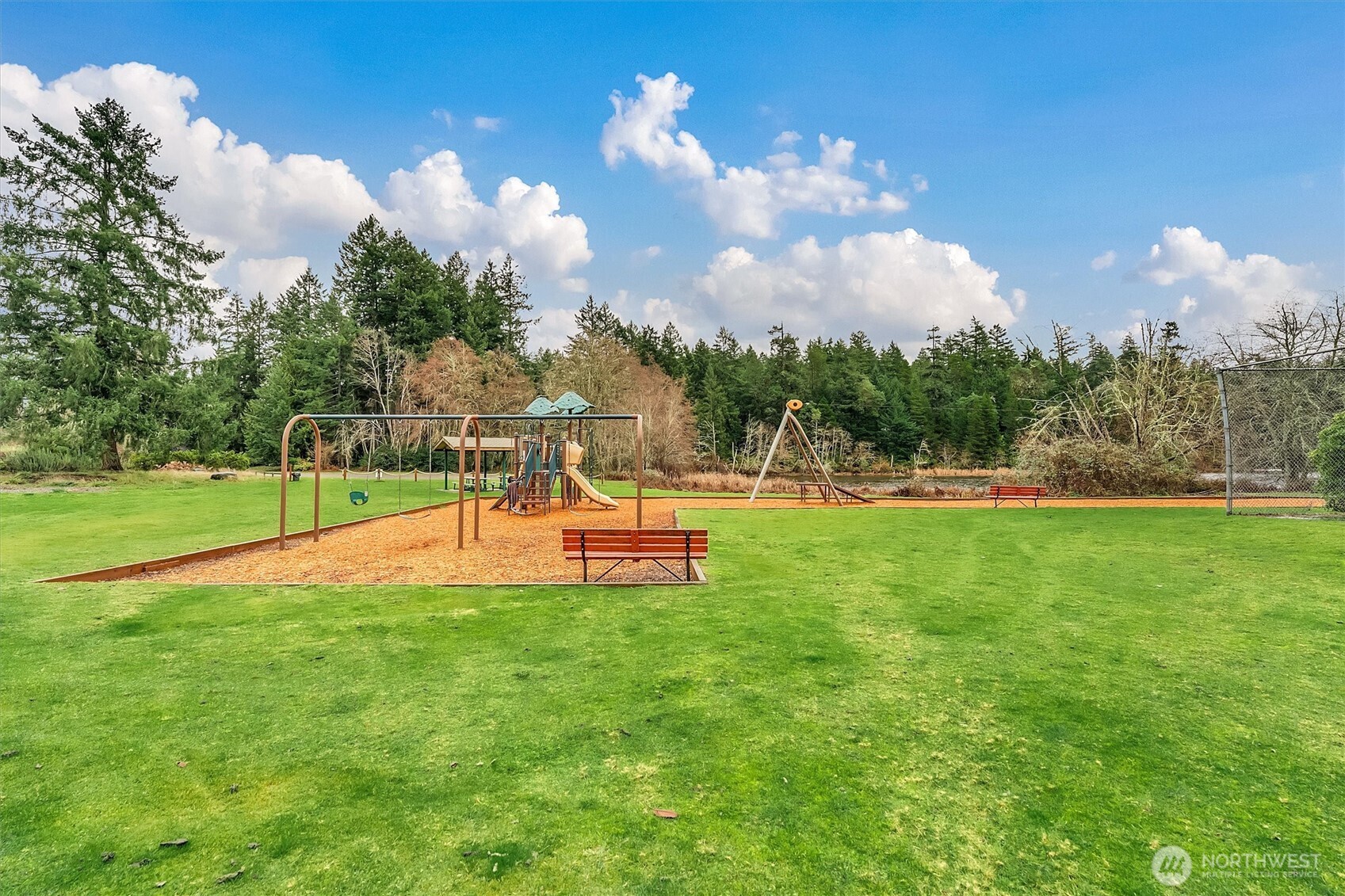 10110 Selma Circle Property Photo 8