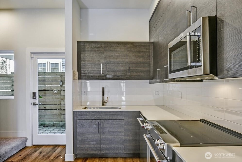 1919 24th Avenue X Property Photo 7