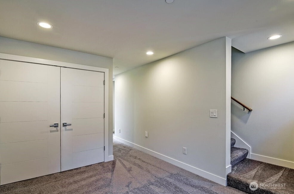 1919 24th Avenue X Property Photo 11