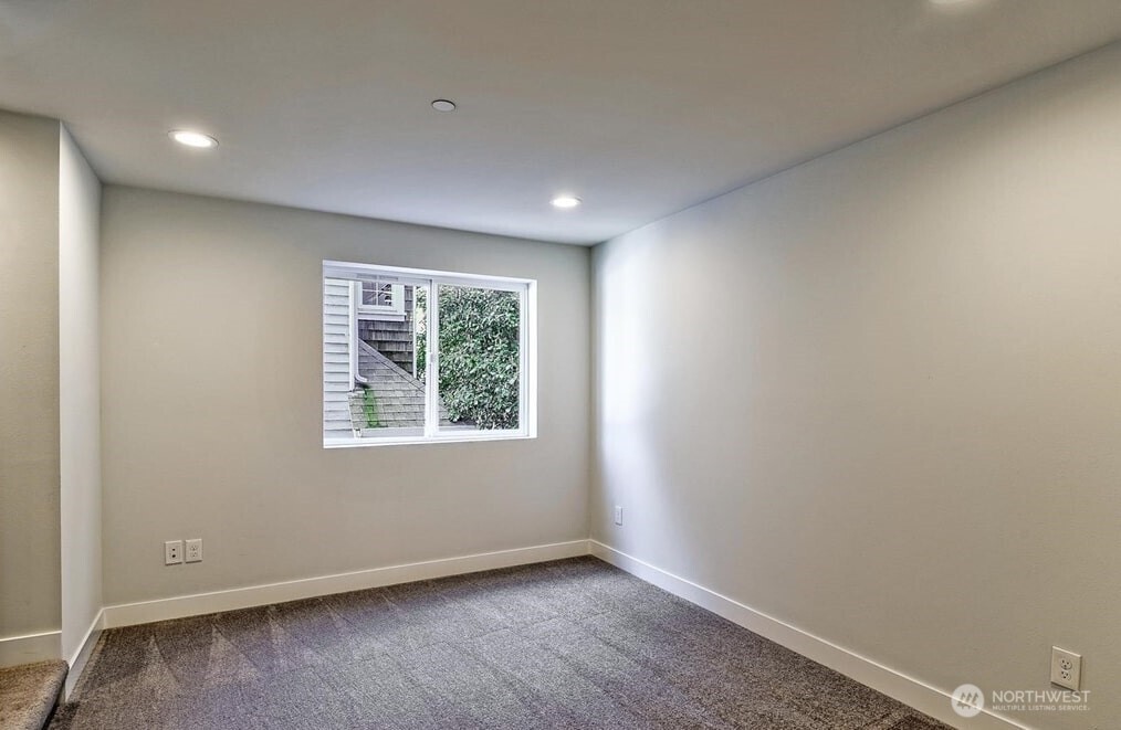 1919 24th Avenue X Property Photo 15