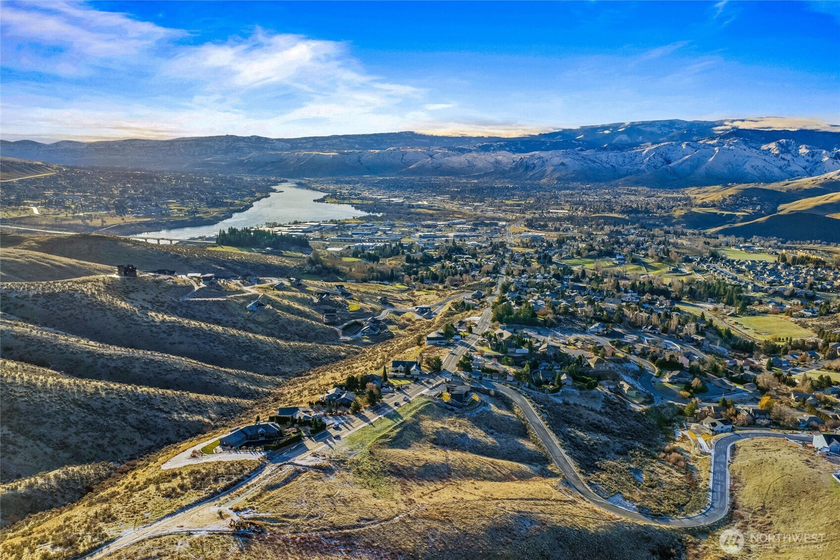 3979 Burch Mountain Road Property Photo 1