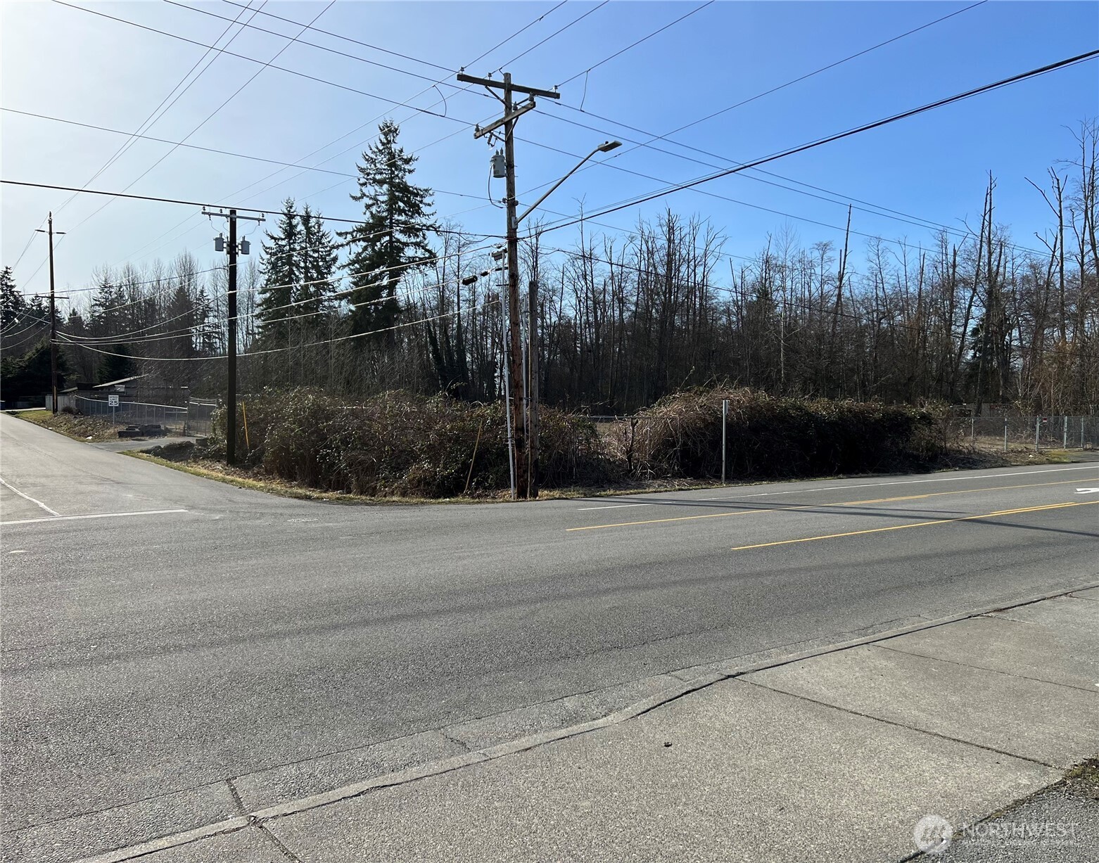 10000 23rd Avenue Property Photo 1