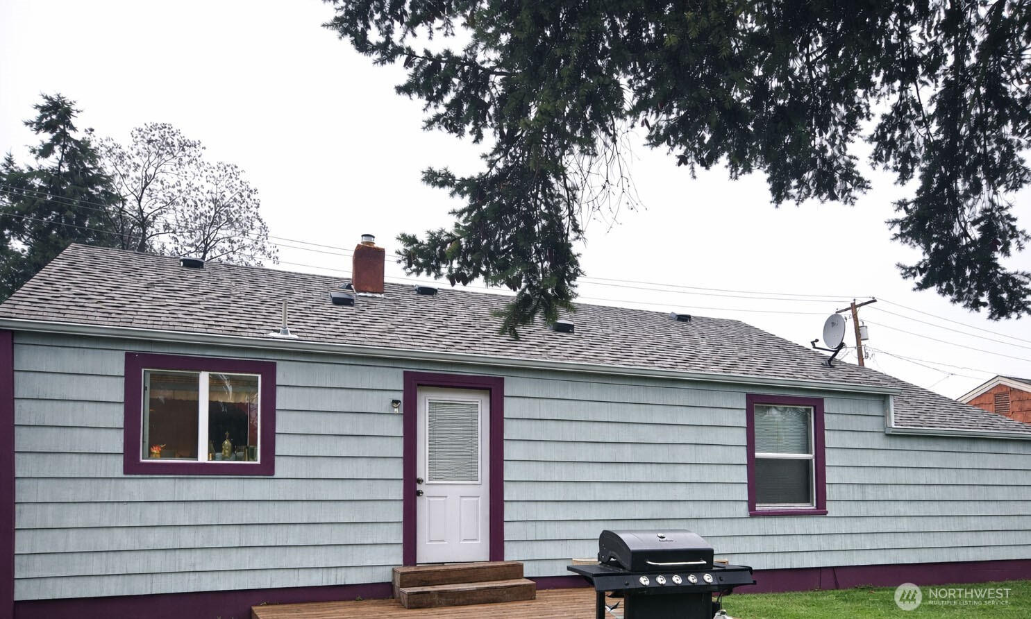 8309 Maple Street Property Photo 2