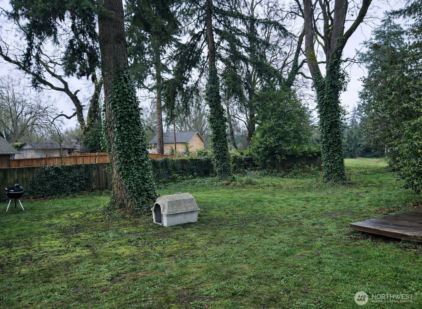 8309 Maple Street Property Photo 3