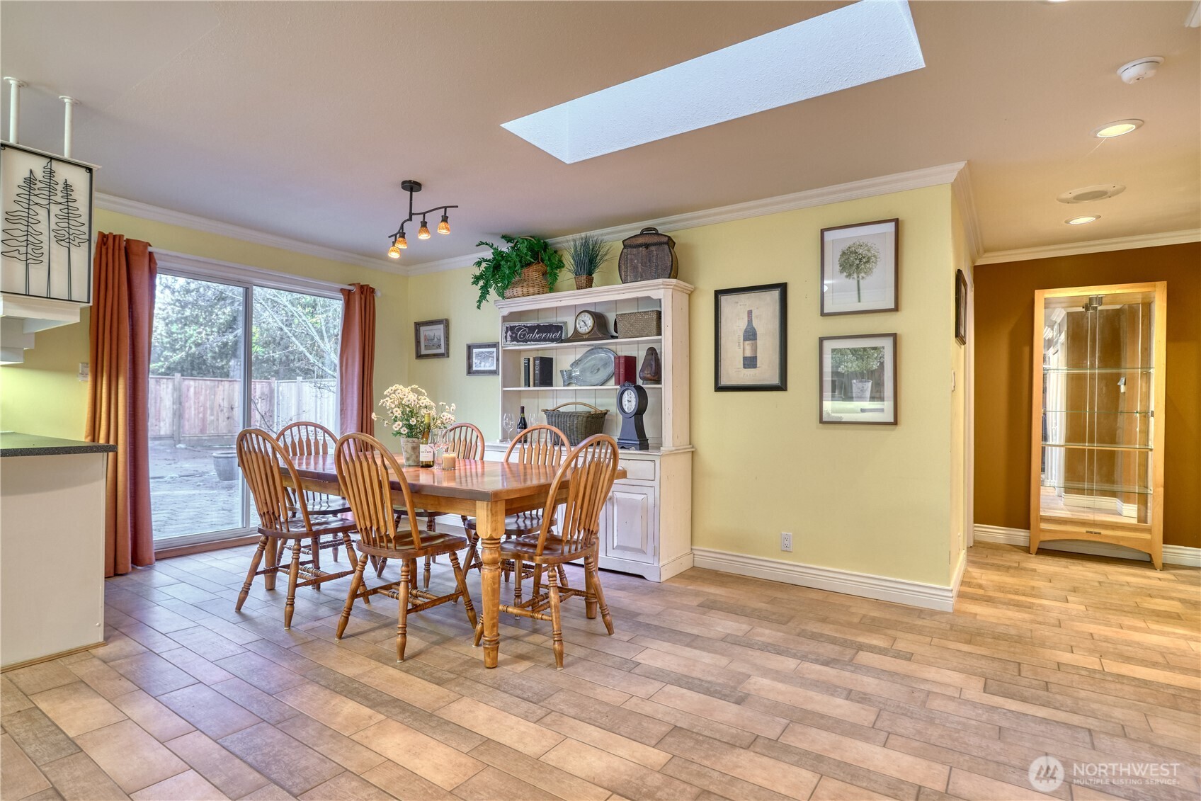 245 Shady Glen Avenue Property Photo 31