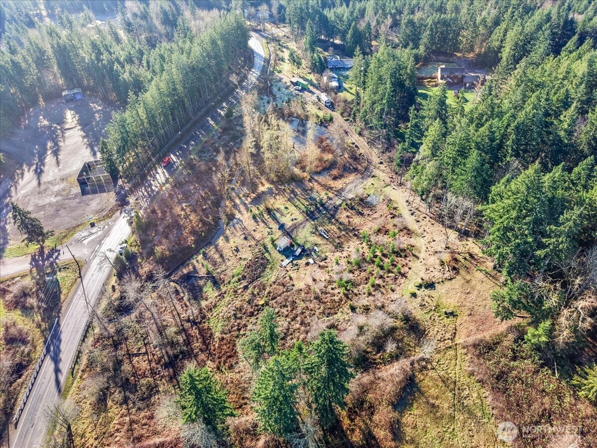 41524 Meridian E Property Photo 3