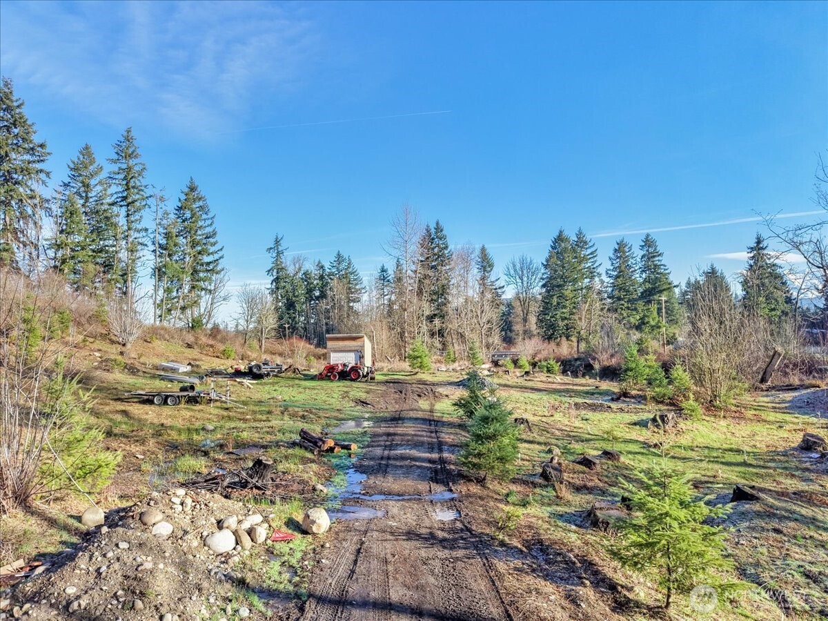 41524 Meridian E Property Photo 10