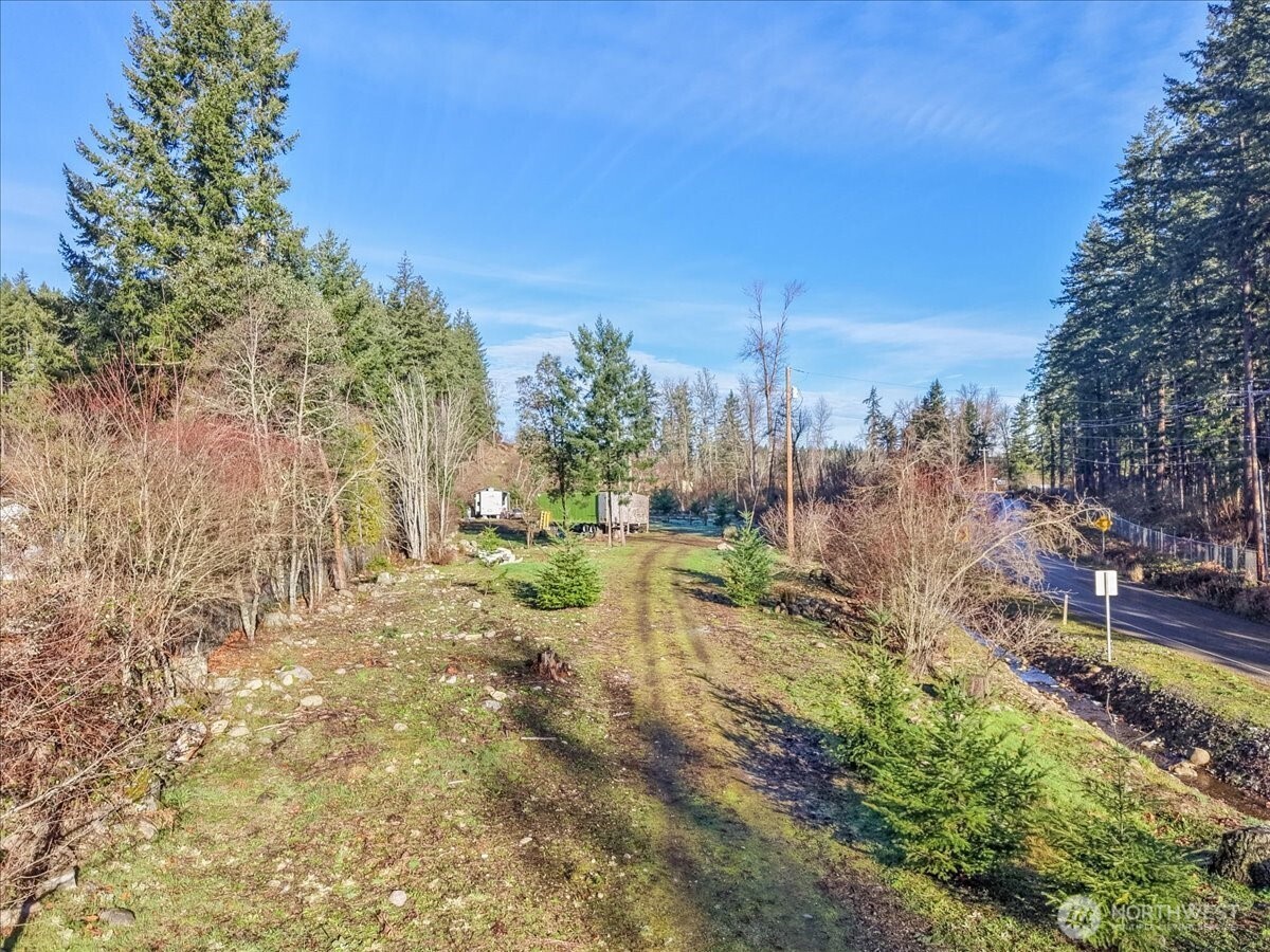 41524 Meridian E Property Photo 17