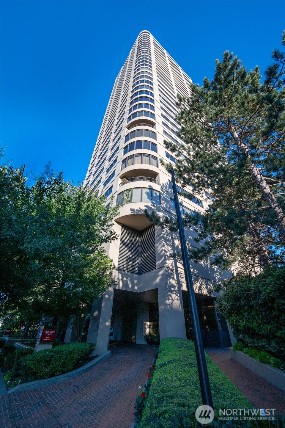 1301 Spring Street 16c Property Photo 32
