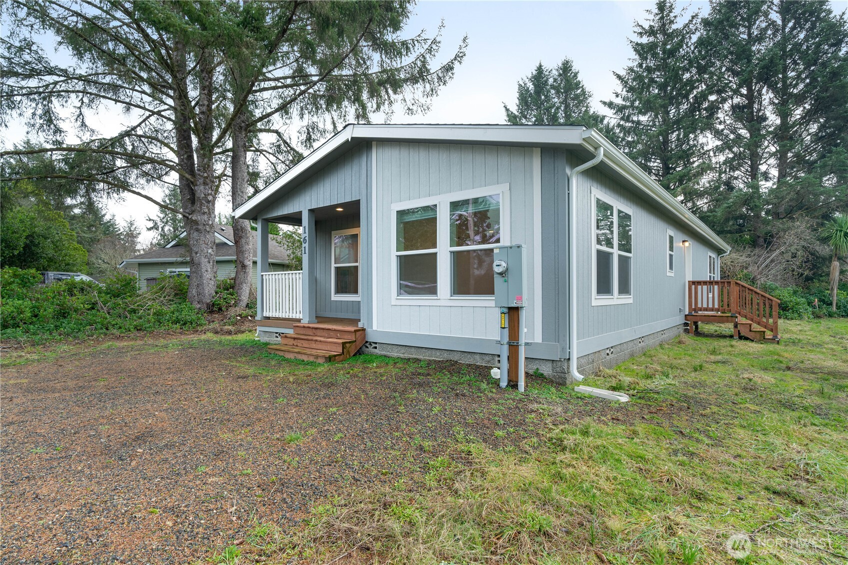 161 Polaris Boulevard Property Photo 3