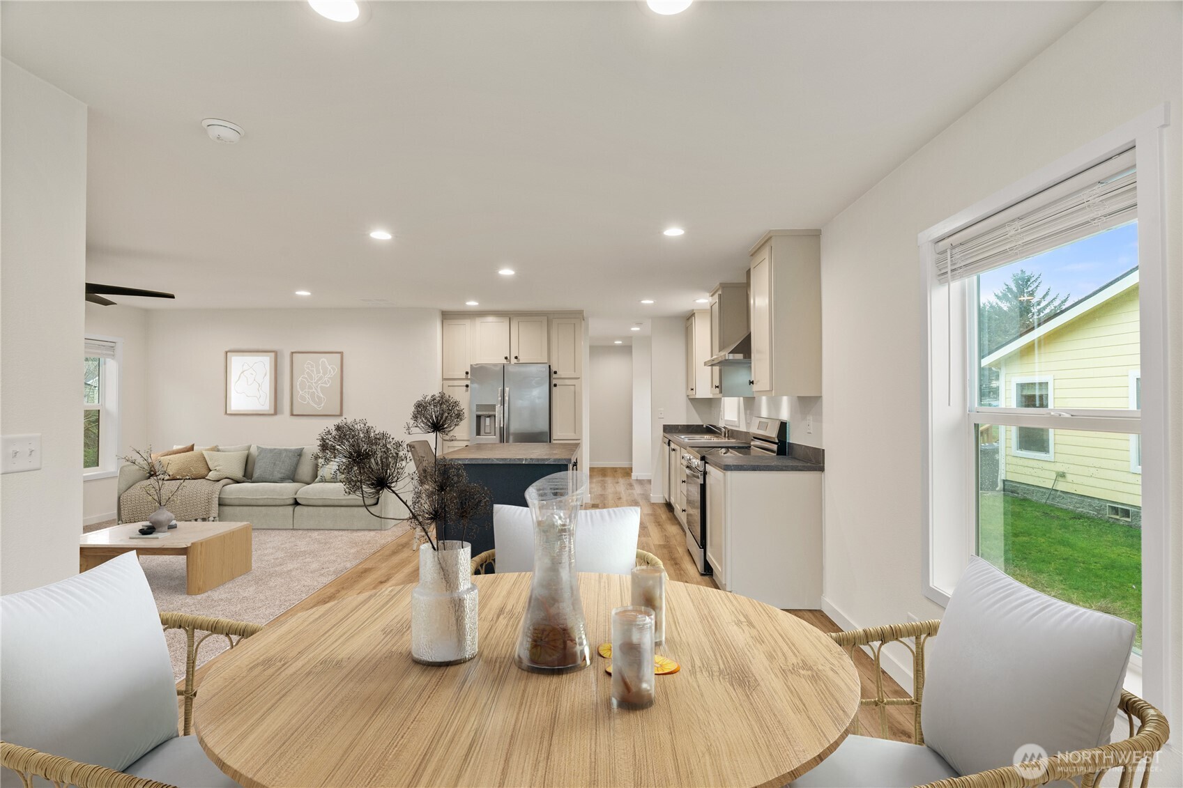 161 Polaris Boulevard Property Photo 8