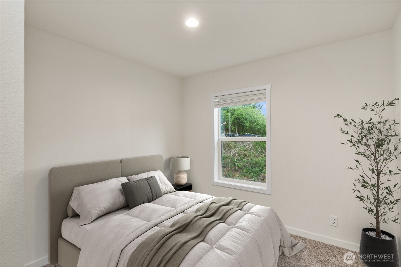 161 Polaris Boulevard Property Photo 15